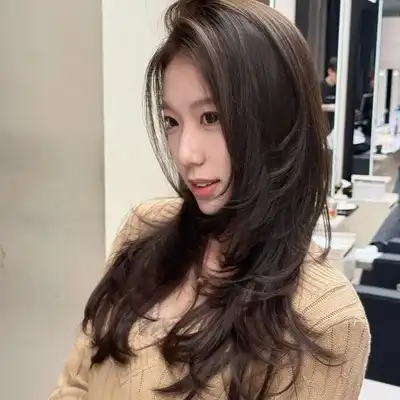 雷玲亮