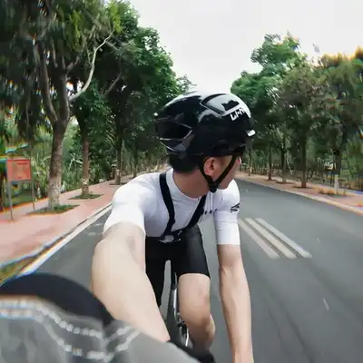 万致鹏